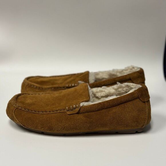 Koolaburra by UGG Tipton Men\'s Suede Slipper Chestnut Brown Size 10 main image 5